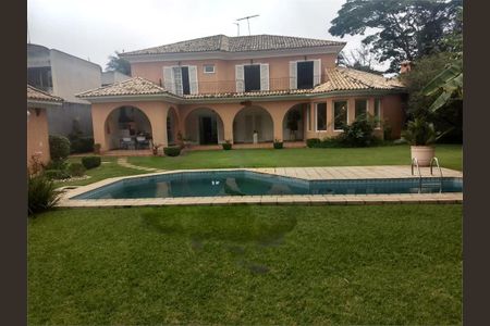 Casa à venda com 520m², 4 quartos e 6 vagas