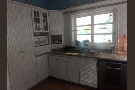 Casa à venda com 520m², 4 quartos e 6 vagas