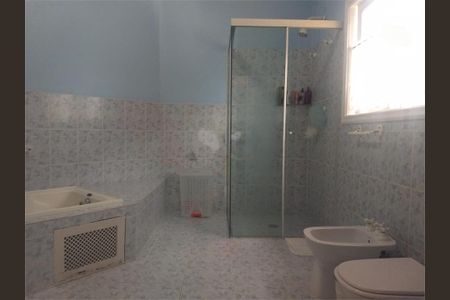Casa à venda com 520m², 4 quartos e 6 vagas