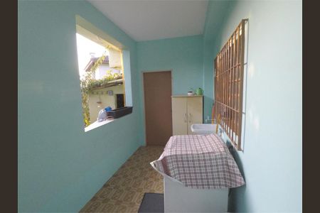 Casa à venda com 248m², 4 quartos e 5 vagas