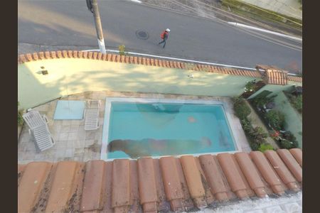 Casa à venda com 248m², 4 quartos e 5 vagas