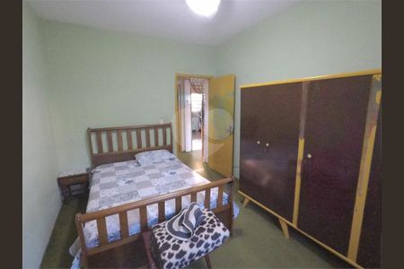 Casa à venda com 248m², 4 quartos e 5 vagas
