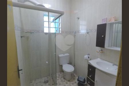 Casa à venda com 248m², 4 quartos e 5 vagas