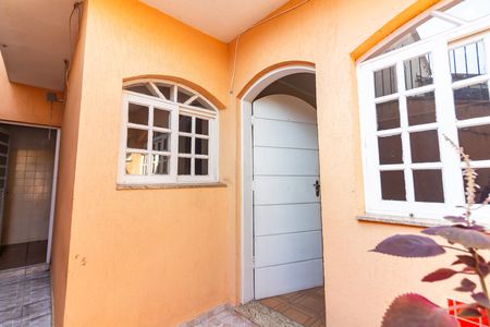 Casa à venda com 170m², 2 quartos e 4 vagas Casa à venda com 170m², 2 quartos e 4 vagasHall de Entrada