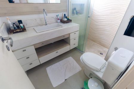 Apartamento para alugar com 104m², 3 quartos e 2 vagas Apartamento para alugar com 104m², 3 quartos e 2 vagasBanheiro da Suíte