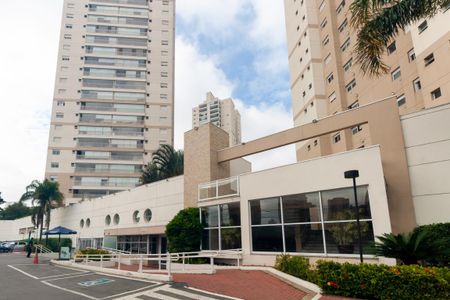 Apartamento para alugar com 104m², 3 quartos e 2 vagas Apartamento para alugar com 104m², 3 quartos e 2 vagasFachada