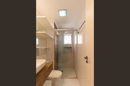 Apartamento para alugar com 104m², 3 quartos e 2 vagas Apartamento para alugar com 104m², 3 quartos e 2 vagasBanheiro Social