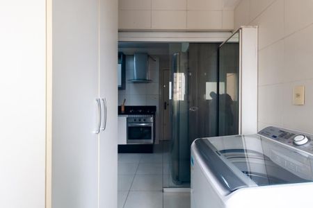 Apartamento para alugar com 104m², 3 quartos e 2 vagas Apartamento para alugar com 104m², 3 quartos e 2 vagasÁrea de Serviço