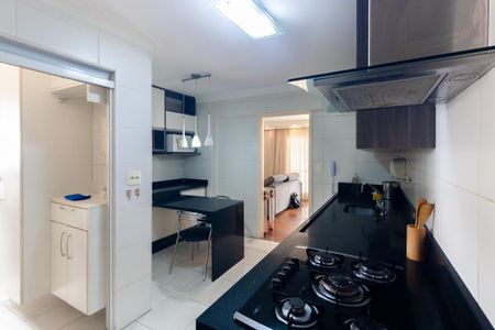 Apartamento para alugar com 104m², 3 quartos e 2 vagas Apartamento para alugar com 104m², 3 quartos e 2 vagasCozinha