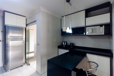 Apartamento para alugar com 104m², 3 quartos e 2 vagas Apartamento para alugar com 104m², 3 quartos e 2 vagasCozinha