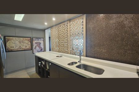 Apartamento à venda com 138m², 2 quartos e 2 vagas