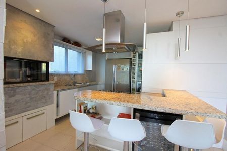 Casa de condomínio para alugar com 368m², 3 quartos e 3 vagasCozinha