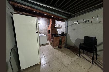 Casa para alugar com 110m², 3 quartos e 2 vagasÁrea externa