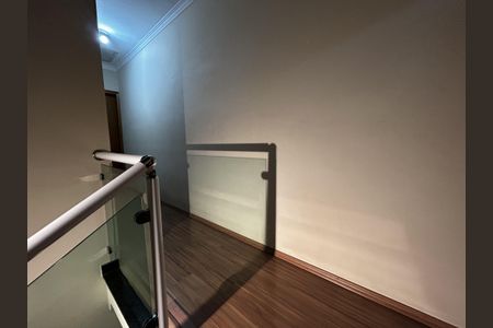 Casa para alugar com 110m², 3 quartos e 2 vagasCorredor