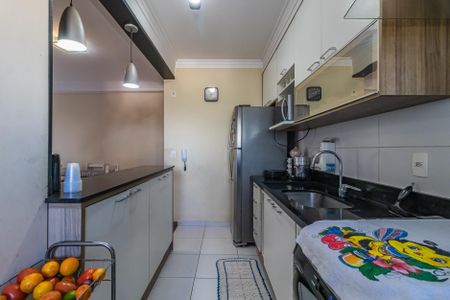 Apartamento à venda com 75m², 3 quartos e 2 vagasCozinha
