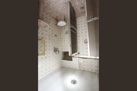 Casa à venda com 150m², 5 quartos e 2 vagasbanheiro 3