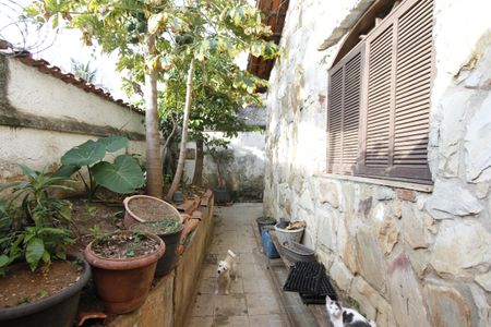 Casa à venda com 150m², 5 quartos e 2 vagasJardim
