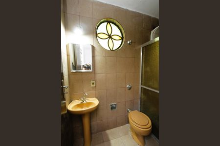 Casa à venda com 150m², 5 quartos e 2 vagasBanheiro 2