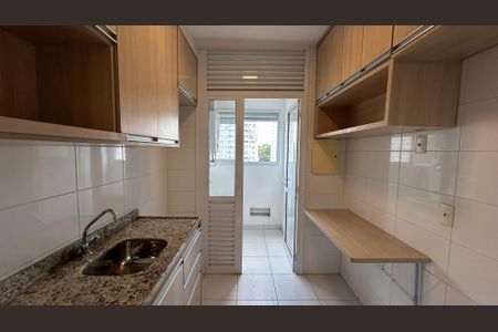 Apartamento para alugar com 70m², 2 quartos e 2 vagasCozinha