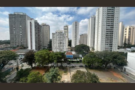 Apartamento para alugar com 70m², 2 quartos e 2 vagas Quarto 2 - Suíte Varanda