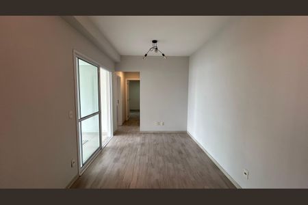 Apartamento para alugar com 70m², 2 quartos e 2 vagasSala