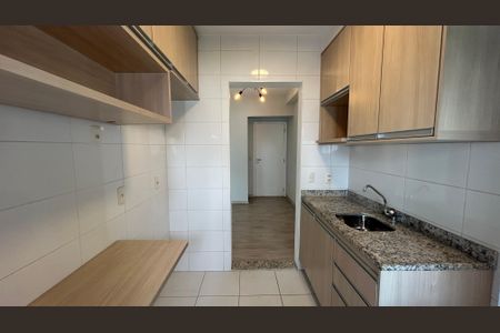 Apartamento para alugar com 70m², 2 quartos e 2 vagasCozinha