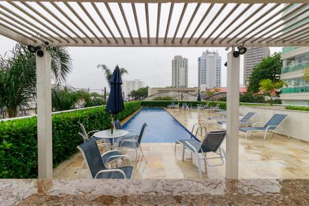 Apartamento para alugar com 70m², 2 quartos e 2 vagasPiscina