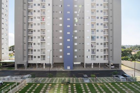 Quarto 1 - Vista da Janela de apartamento para alugar com 2 quartos, 50m² em Nucleo Santa Isabel, Hortolândia