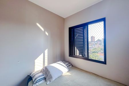 Apartamento à venda com 90m², 3 quartos e 3 vagasQuarto 2
