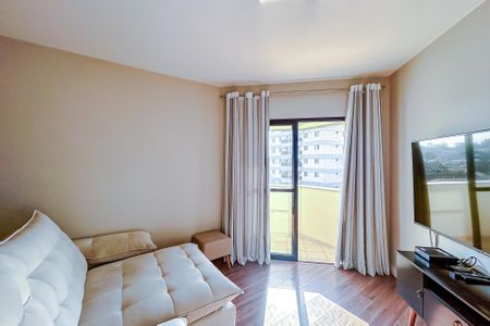 Apartamento à venda com 90m², 3 quartos e 3 vagasSala