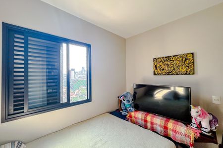 Apartamento à venda com 90m², 3 quartos e 3 vagasQuarto 2
