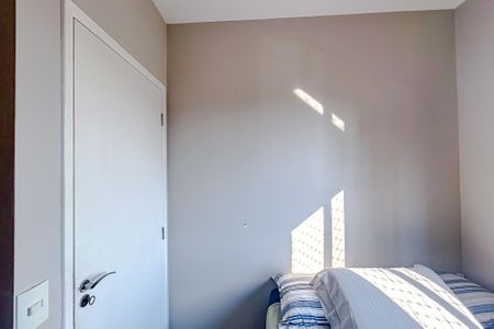 Apartamento à venda com 90m², 3 quartos e 3 vagasQuarto 2