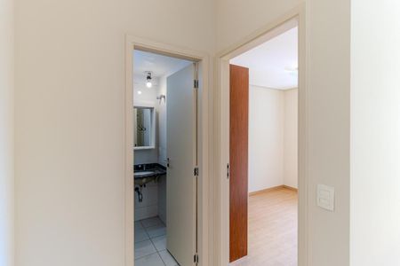 Corredor de apartamento para alugar com 1 quarto, 82m² em Higienópolis, São Paulo