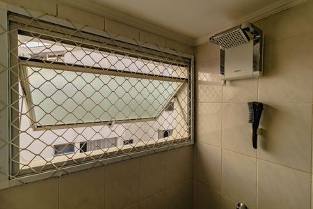 Apartamento à venda com 107m², 2 quartos e 1 vaga Apartamento à venda com 107m², 2 quartos e 1 vagaBanheiro