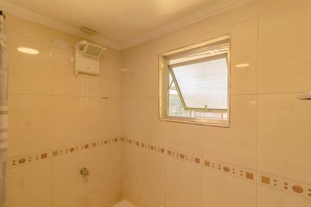 Apartamento à venda com 107m², 2 quartos e 1 vaga Apartamento à venda com 107m², 2 quartos e 1 vagaBanheiro da Suíte