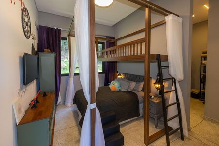 Casa de condomínio à venda com 320m², 4 quartos e 4 vagas Casa de condomínio à venda com 320m², 4 quartos e 4 vagasSuíte 2