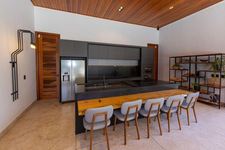 Casa de condomínio à venda com 320m², 4 quartos e 4 vagas Casa de condomínio à venda com 320m², 4 quartos e 4 vagasCozinha