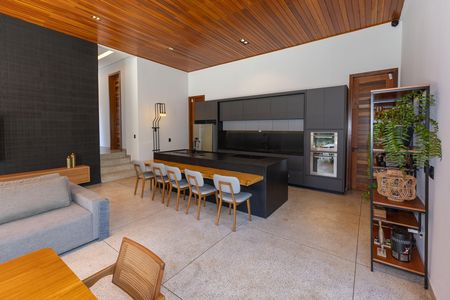 Casa de condomínio à venda com 320m², 4 quartos e 4 vagas Casa de condomínio à venda com 320m², 4 quartos e 4 vagasCozinha