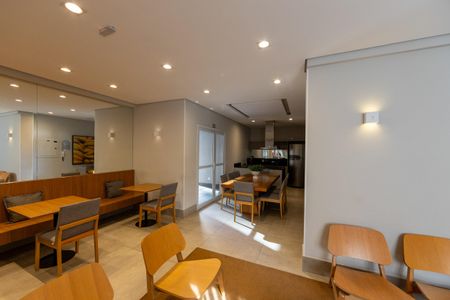 Apartamento para alugar com 52m², 2 quartos e 1 vagaÁrea comum - Salão de festas