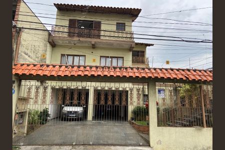 Casa à venda com 278m², 3 quartos e 8 vagasFachada