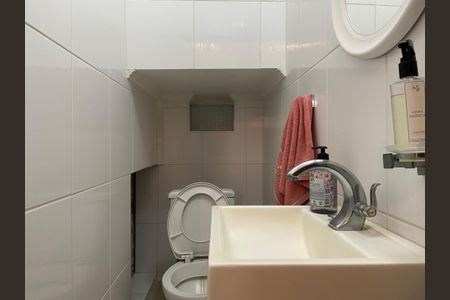 Casa à venda com 278m², 3 quartos e 8 vagasLavabo