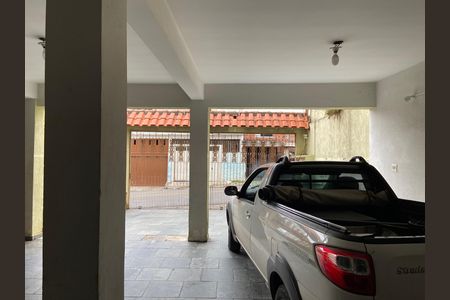 Casa à venda com 278m², 3 quartos e 8 vagasGaragem