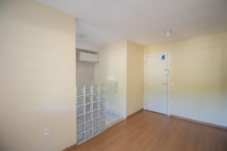 Sala de apartamento para alugar com 1 quarto, 45m² em Neves, São Gonçalo