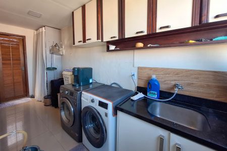 Casa para alugar com 240m², 3 quartos e 1 vagaÁrea de Serviço