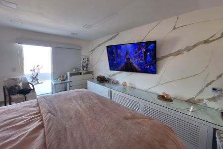 Casa para alugar com 240m², 3 quartos e 1 vagaSuíte 1