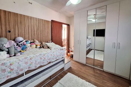 Casa para alugar com 240m², 3 quartos e 1 vagaQuarto 1