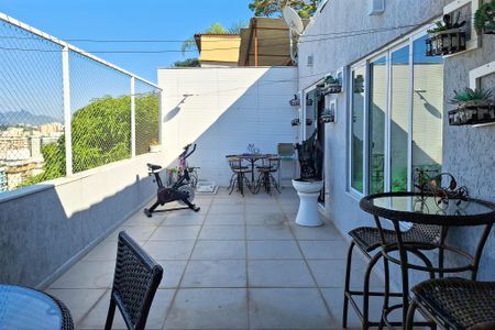 Casa para alugar com 240m², 3 quartos e 1 vagaTerraço