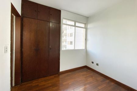 Apartamento à venda com 90m², 3 quartos e 1 vagaSuite 