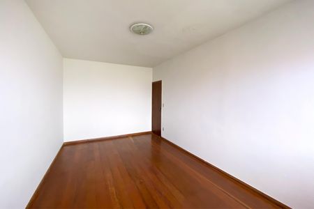 Casa para alugar com 200m², 4 quartos e sem vagaQuarto 1