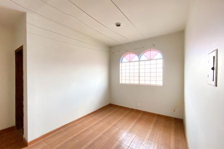 Casa para alugar com 200m², 4 quartos e sem vagaÁrea de Serviço